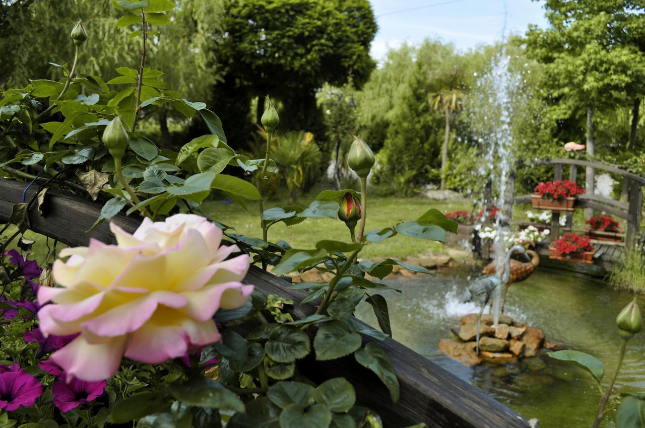 Pazo De Monterrei Hotel โอว์เรนเซ ภายนอก รูปภาพ