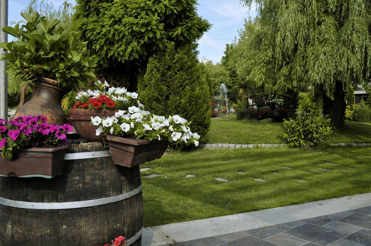 Pazo De Monterrei Hotel โอว์เรนเซ ภายนอก รูปภาพ